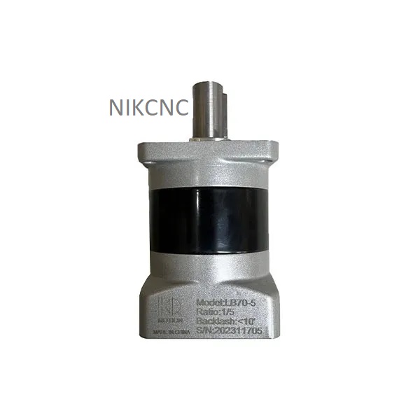 گیربکس 120 خورشیدی سرووموتور HQM اچ کیو ام مدل LB120-025-24 سایز 120 نسبت 1 به 25 شفت ورودی 24 شفت خروجی 32 فلنج مربعی مناسب 2 کیلووات 2000 دور (گیربکس سیاره ای) (اورجینال وارداتی)