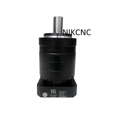 گیربکس 90 خورشیدی سرووموتور HQM اچ کیو ام مدل SE90-005-130-22 سایز 90 نسبت 1 به 5 شفت ورودی 22 شفت خروجی 22 فلنج گرد مناسب یک کیلووات 2000 دور دلتا (گیربکس سیاره ای) (اورجینال وارداتی)